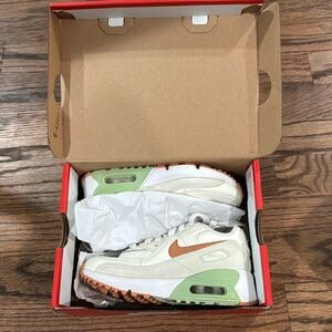 Nike Air Max 90 preschool size 11.5C. White, brown, and green